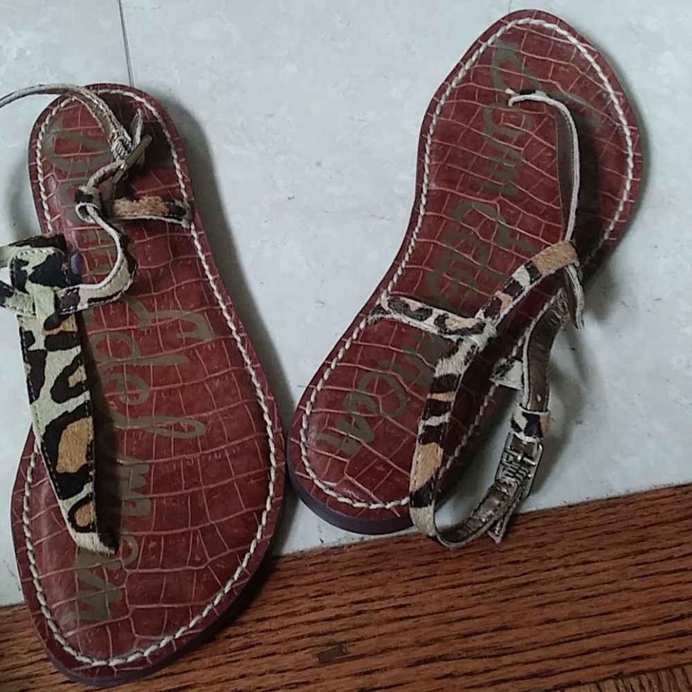 Strappy sandals